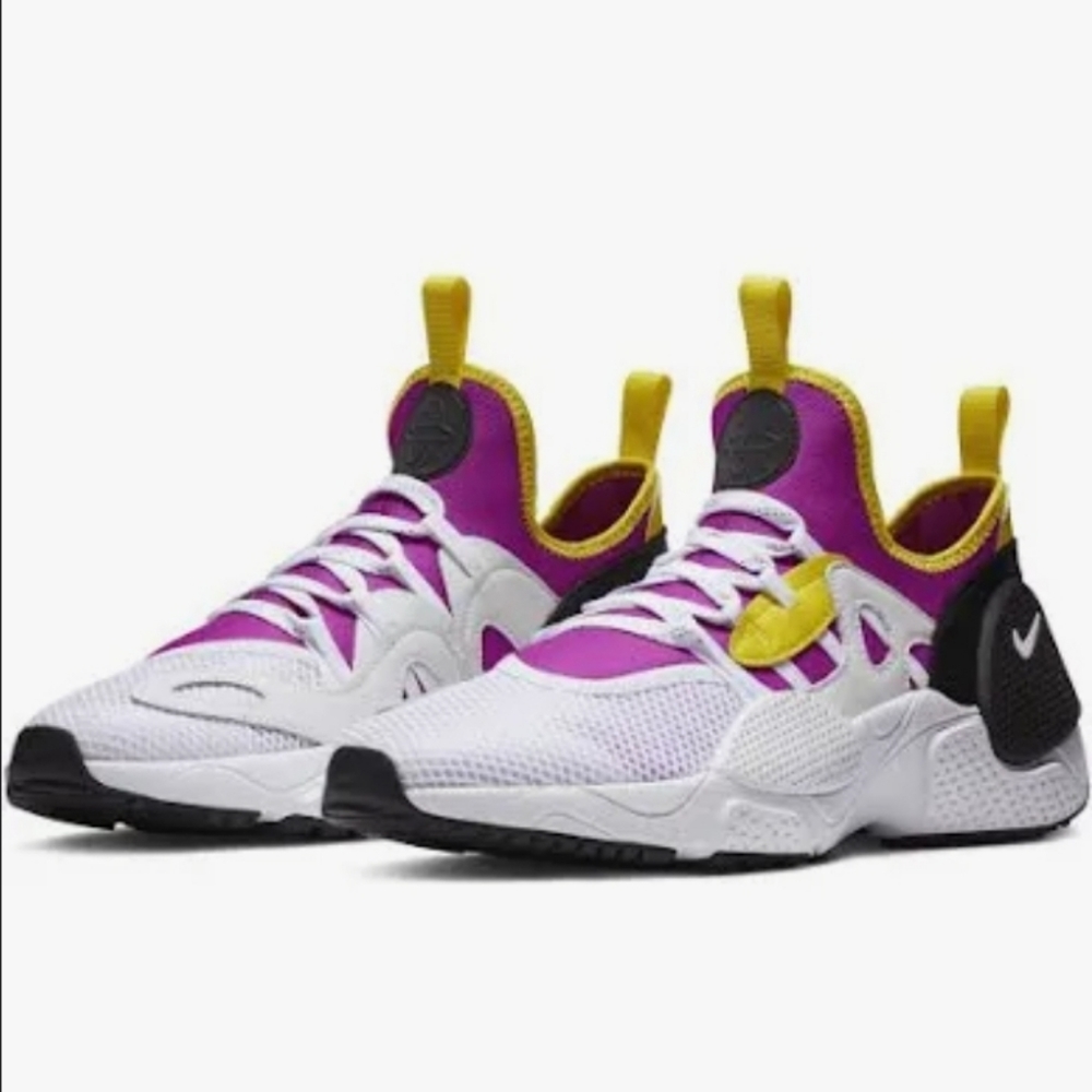 Nike Huarache Edge Size 11